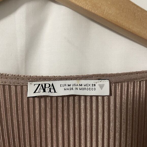 Zara Long Puffed Sleeve Bronze Champagne Accordion Micro Pleated Top M - Picture 4 of 7
